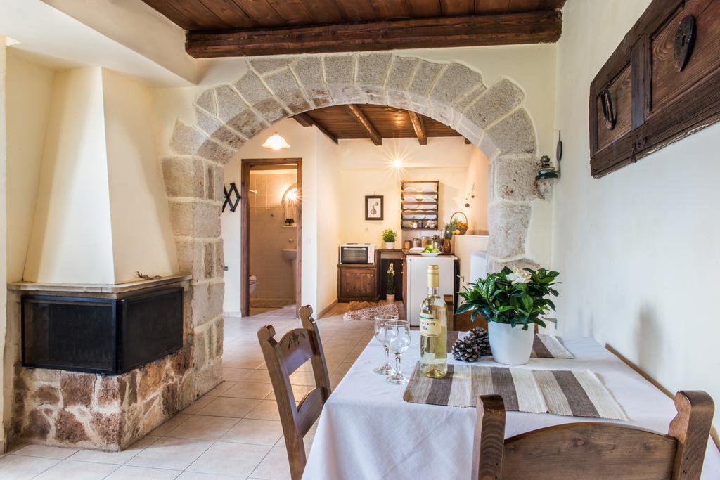 Antheia Houses Vamos Exterior photo